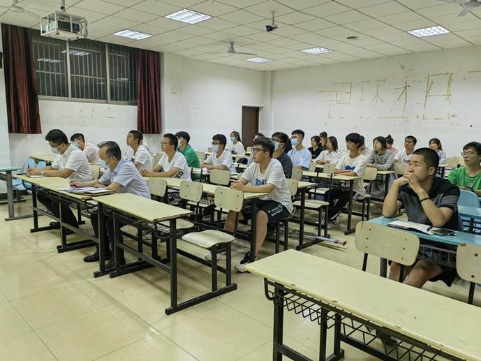 蜜桃直播
第一分会场