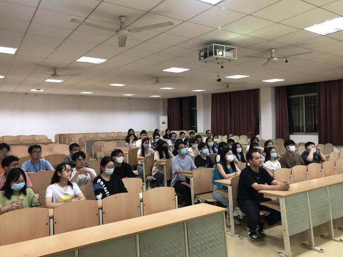 蜜桃直播
第二分会场